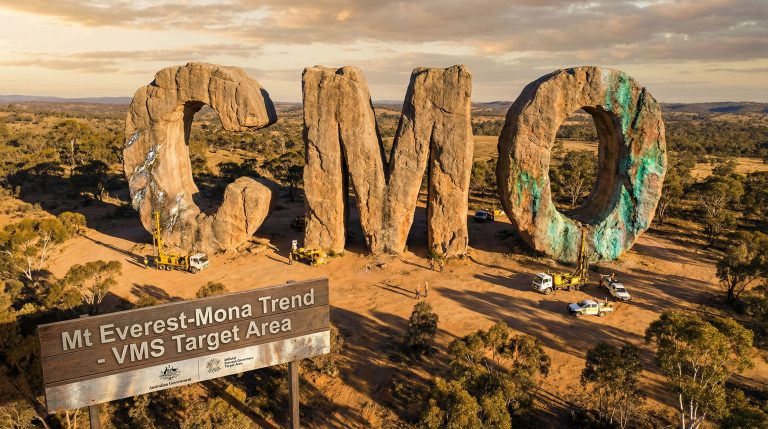 Cosmo Metals Ltd-CMO-VMS Target Area rock formation landscape.