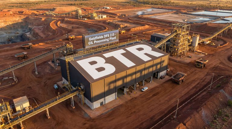 Brightstar Resources Ltd-BTR-Goldfields plant with large BTR sign.