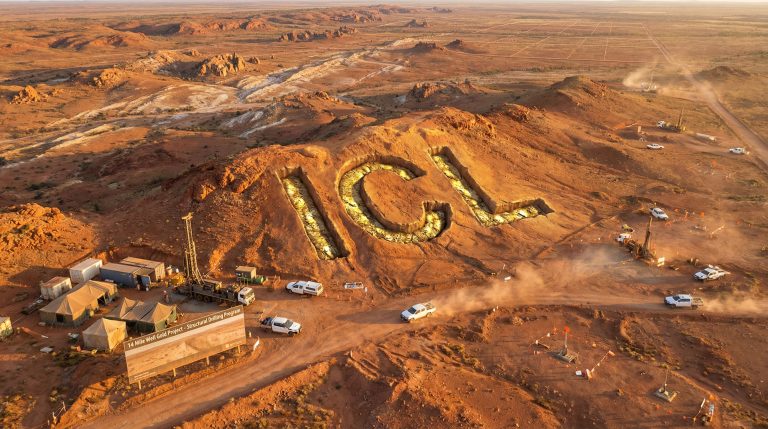 Iceni Gold Ltd-ICL-Gold mining operation in desert terrain.